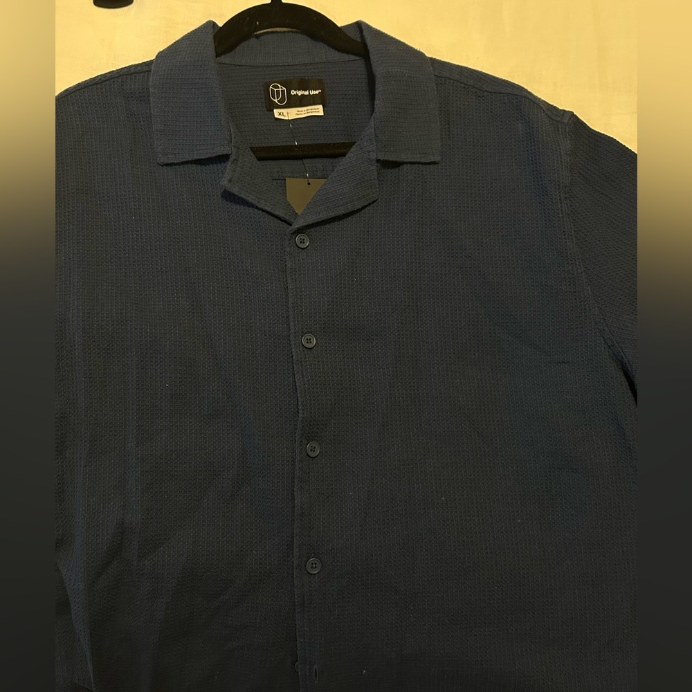 Men’s short sleeve button up